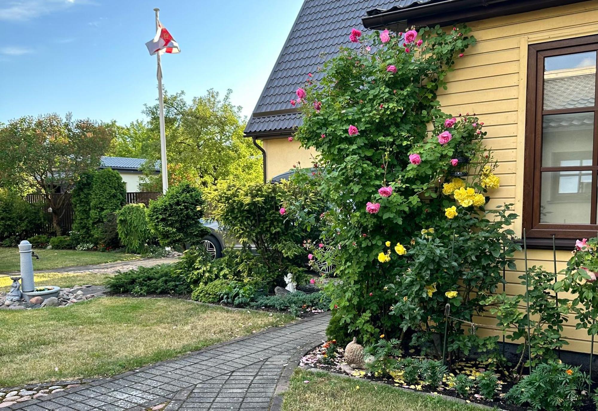 Anni Apartman Ventspils Kültér fotó